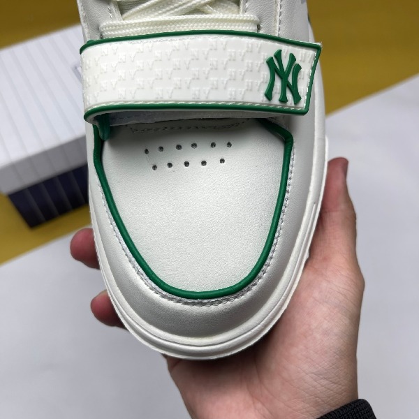 Giày MLB Chunky Liner Mid NY Green, MLB Liner Mid NY Trắng Xanh Lá [S] - MLB ảnh 4 giày thể thao chất lượng