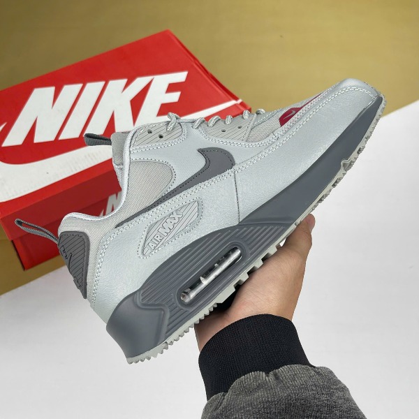 Giày Nike Air Max 90 Surplus Wolf Grey, Air Max 90 Xám viền Đỏ - Nike ảnh 3 giày thể thao chất lượng