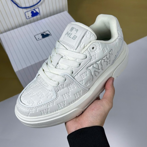Giày MLB Chunky Liner Denim Monogram NY Embo Mono Cooperstown Trắng - MLB ảnh 2 giày thể thao chất lượng