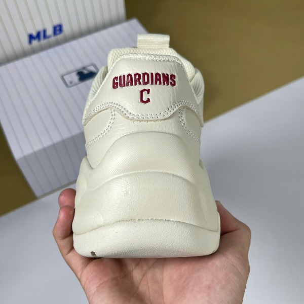 Giày MLB Big Ball Beige Red Kem Chữ C Đỏ - MLB ảnh 6 giày thể thao chất lượng