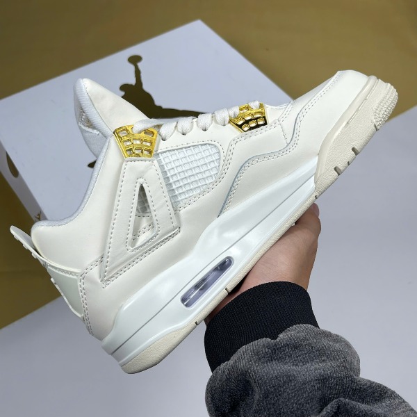Giày Nike Air Jordan 4 Metallic Gold Kem Vàng - Nike ảnh 3 giày thể thao chất lượng