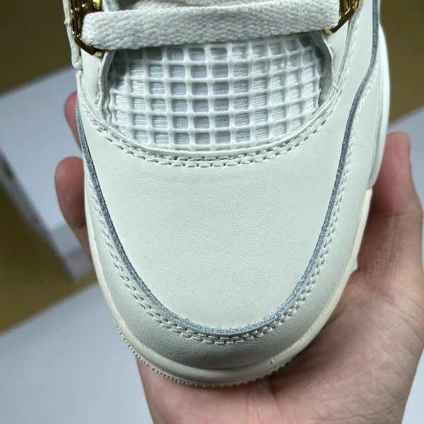 Giày Nike Air Jordan 4 Metallic Gold Kem Vàng - Nike ảnh 4 giày thể thao chất lượng