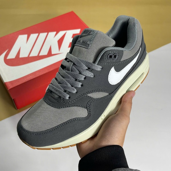 Giày Nike Air Max 1 Crepe Xám Đập Da Lộn Đế Kem - Nike ảnh 2 giày thể thao chất lượng