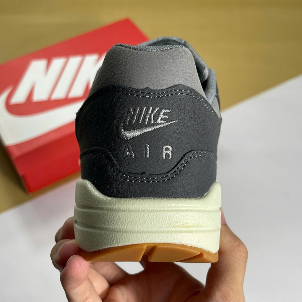 Giày Nike Air Max 1 Crepe Xám Đập Da Lộn Đế Kem - Nike ảnh 6 giày thể thao chất lượng
